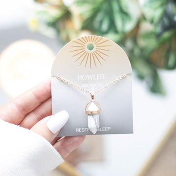 HOWLITE CRYSTAL PENDANT NECKLACE