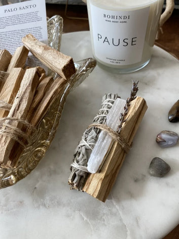SAGE • PALO SANTO • SELENITE – SPIRITUAL CLEANSING TRIO