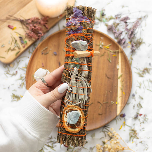 5IN RITUAL WAND SMUDGE STICK WITH ROSEMARY, PALO SANTO AND AVENTURINE