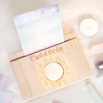 NATURAL CARD OF THE DAY TAROT CARD STAND TEALIGHT HOLDER
